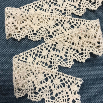 Кружево "на коклюшках" Ш-50 мм бежевый 